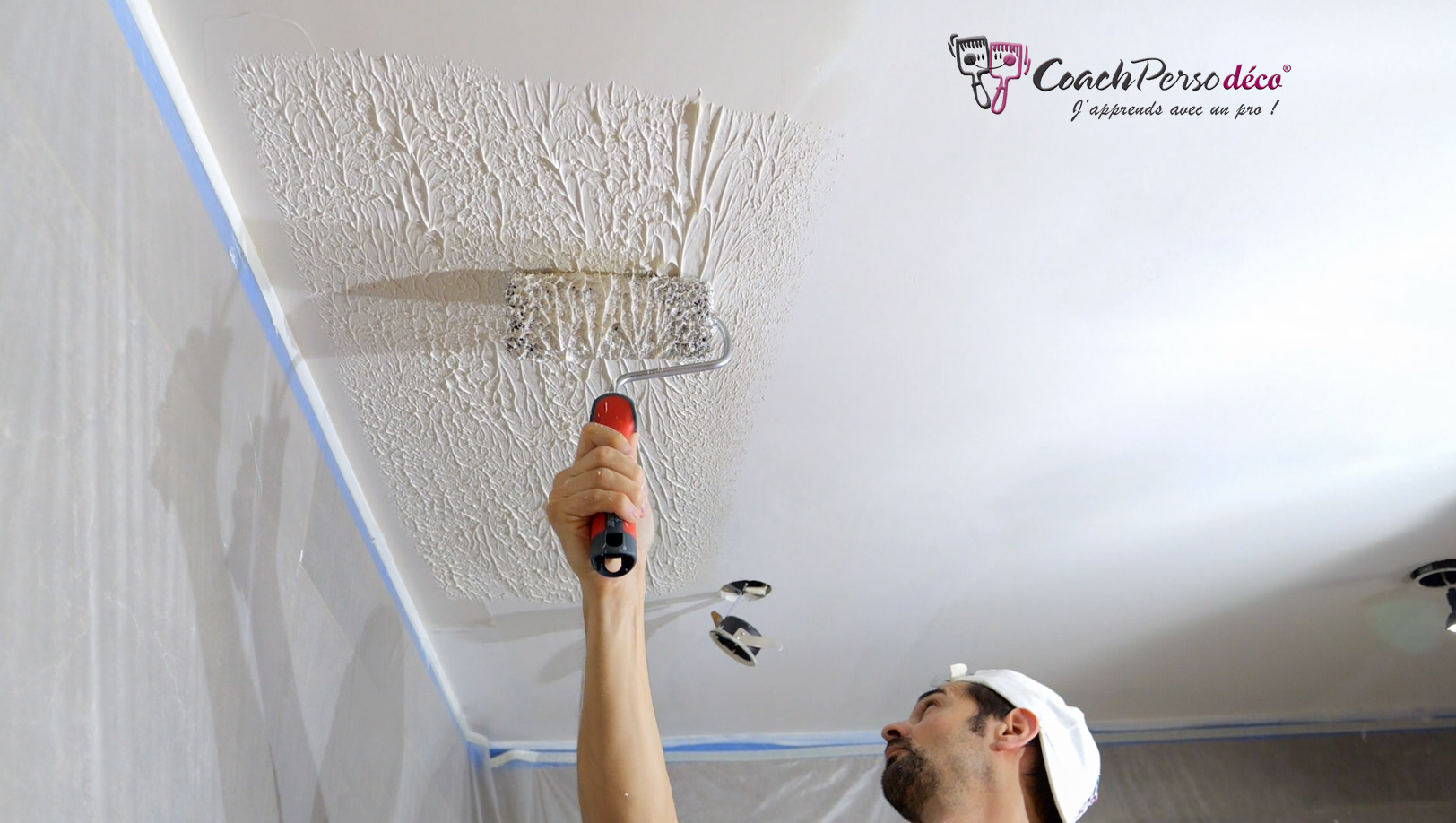 Comment appliquer un enduit de lissage au rouleau sur un plafond — free download