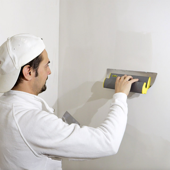 Stage enduire un mur et un plafond