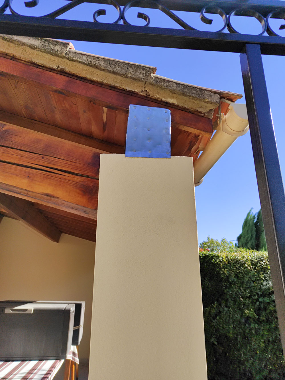 Pilier après mise en peinture